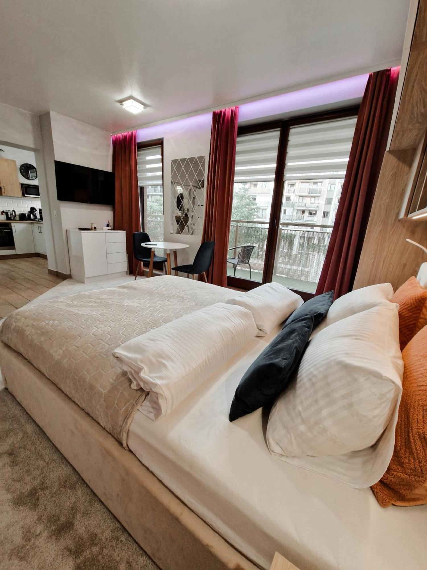 Green Terrace Centrum Apartment วรอตซวาฟ ภายนอก รูปภาพ