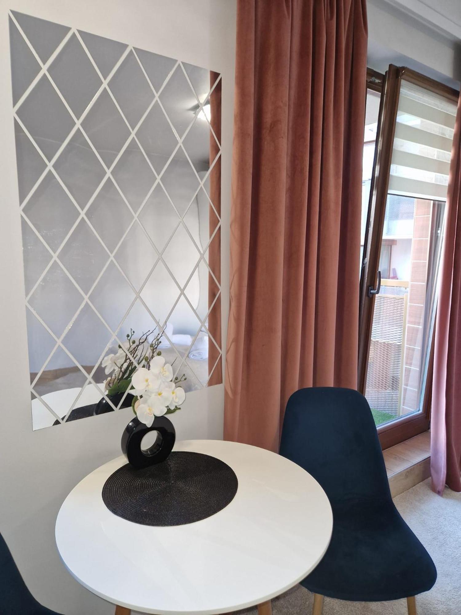 Green Terrace Centrum Apartment วรอตซวาฟ ภายนอก รูปภาพ